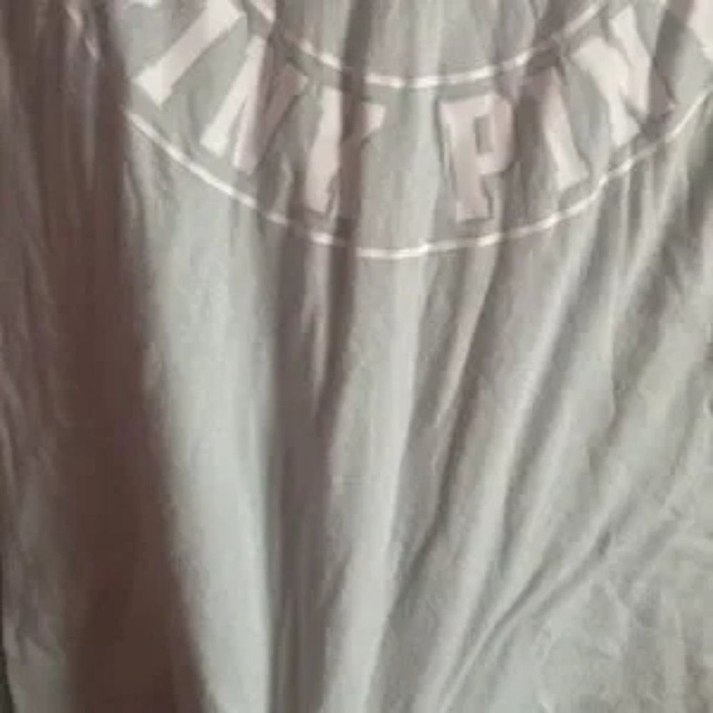 VS Pink Ringer Tee Medium - Picture 4 of 4